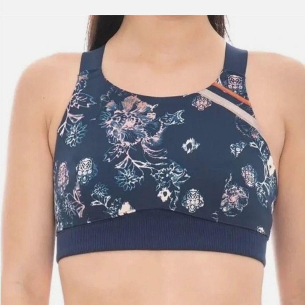 Free People blue floral freestyle racerback Sports Bra Xsmall